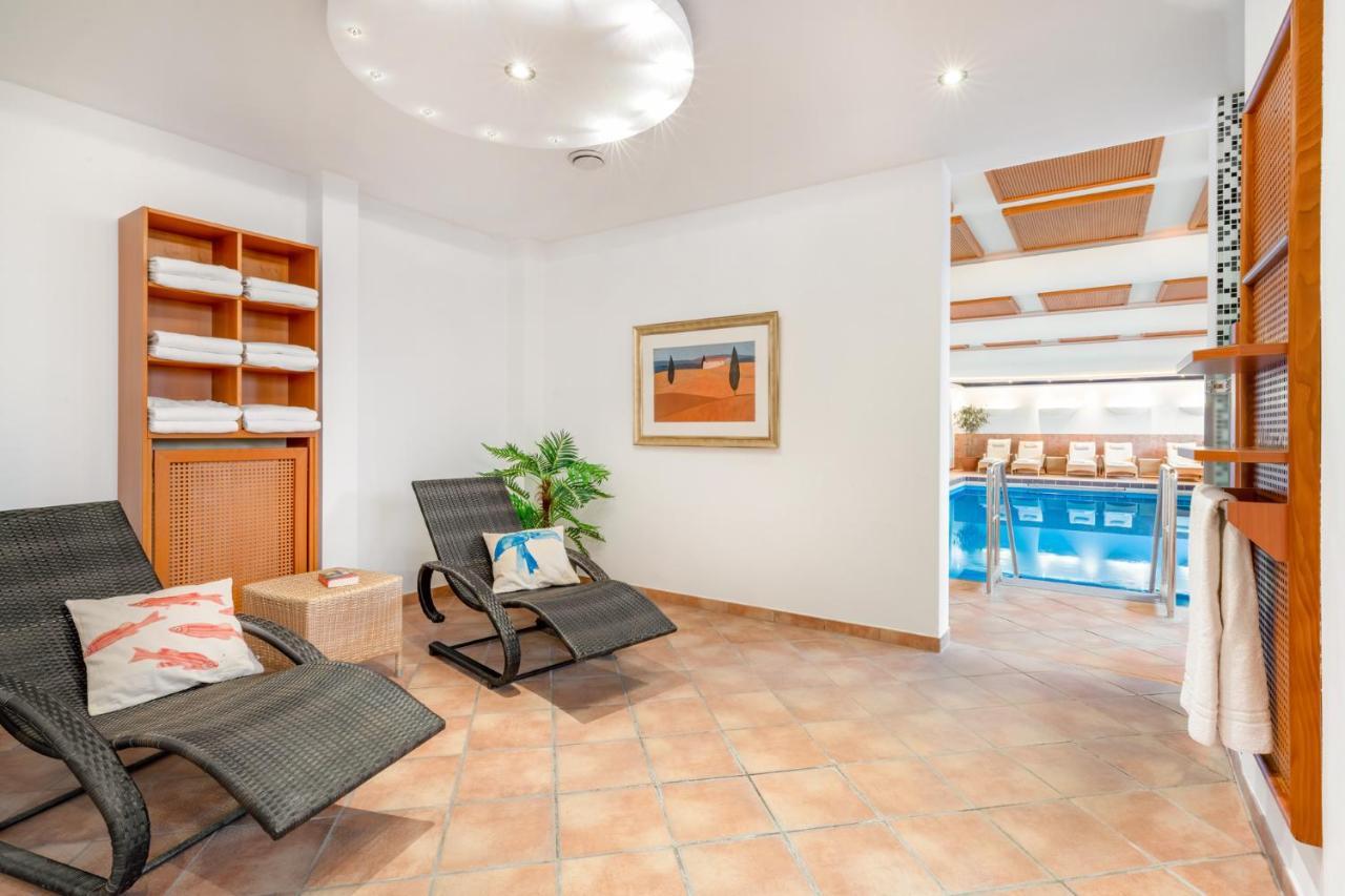 Ferienwohnung Yachtclub Timmendorfer Strand Exterior photo